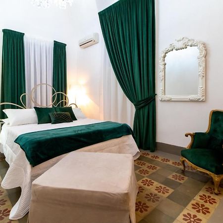 Bed and Breakfast Pupi E Pupari à Catane Extérieur photo