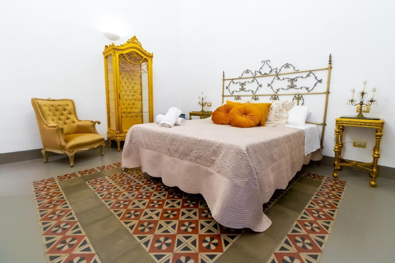 Bed and Breakfast Pupi E Pupari à Catane Extérieur photo